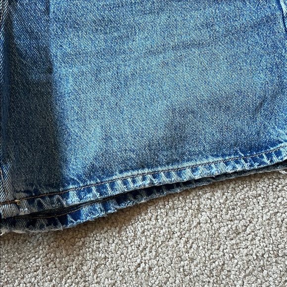 Zara Blue Jean Shorts High-Waisted Raw Hem - Picture 5 of 5